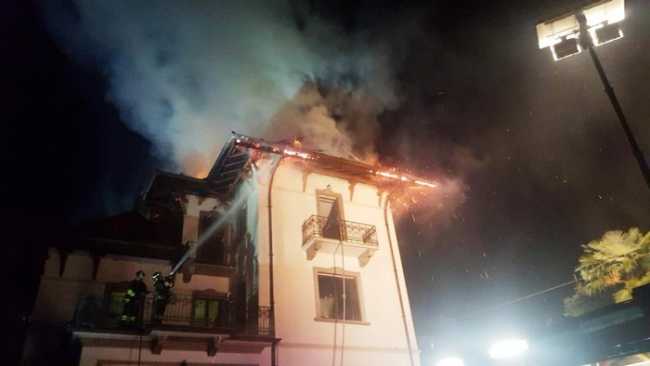 incendio baveno 19 1