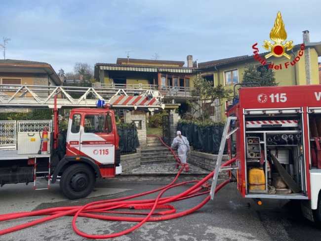 incendio luino 12 12