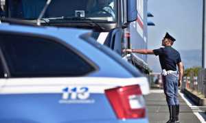 polstrada controlli camion