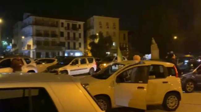 protesta fdi no lockdown