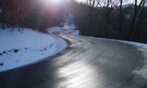 strada ghiacciata