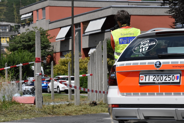 fiamme dalla mototrinciatrice 51enne ustionato al volto htk6