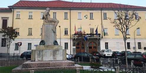 arona comune davanti