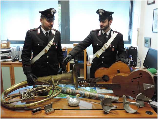 furto gignese carab 2017 maggio