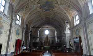 Trobaso chiesa di San Pietro Interno 01