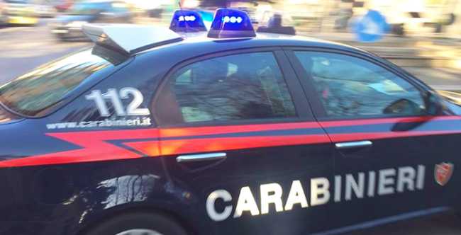 carabinieri auto movimento