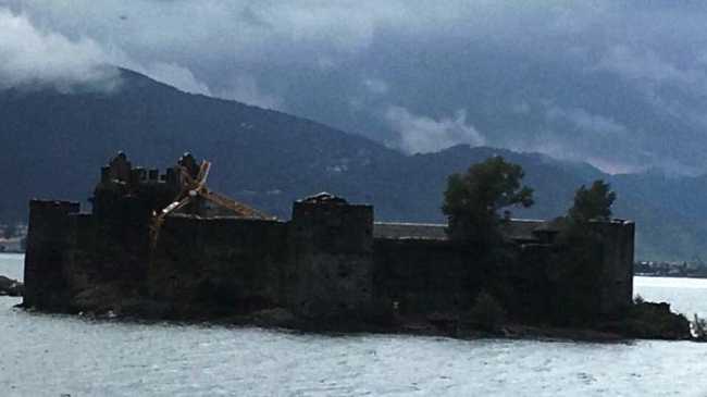 castello cannero Gru