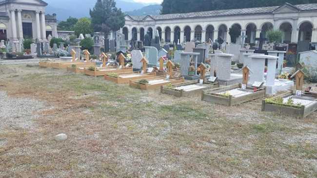 cimitero intra