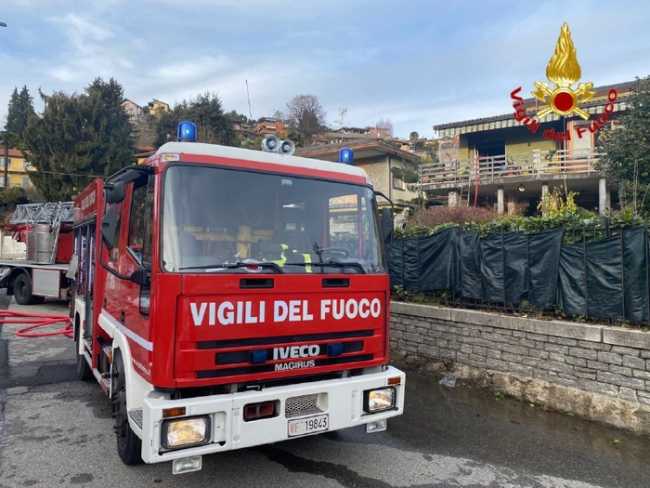 incendio luino 12 12 due