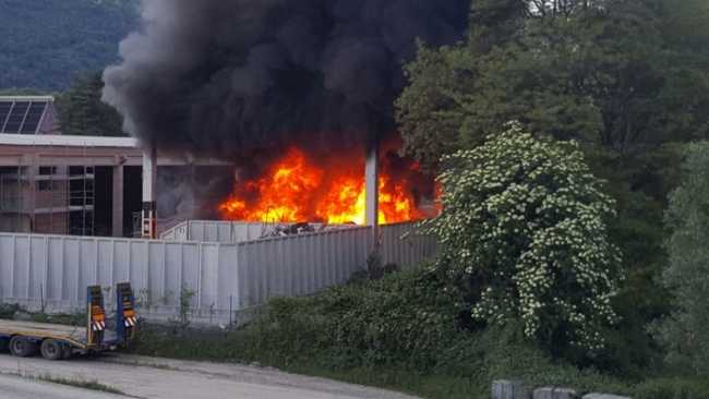 incendio mergozzo cinque