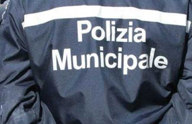 polizia municipale 700