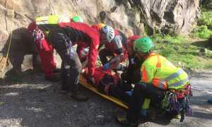 soccorso cinque barella terra