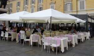 tavolini bar generico