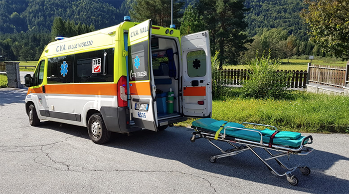 Premeno: grave caduta nel bosco, donna in codice rosso