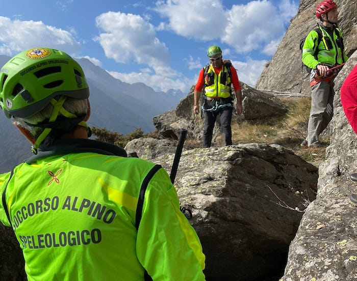 Esercitazione del Soccorso alpino sul Camoscio: ferrata della Miccia chiusa domenica