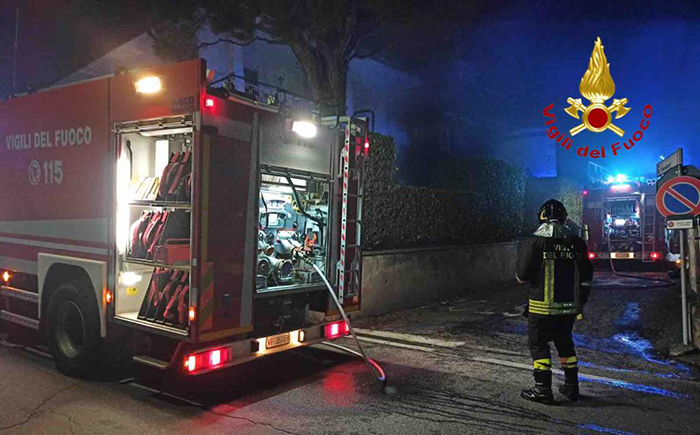 Incendio nel camping