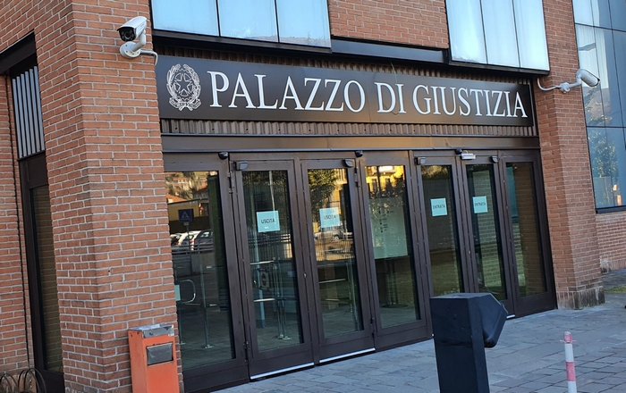 Ammanco di 318.000 euro alle vlt, condannata per peculato a tre anni e mezzo
