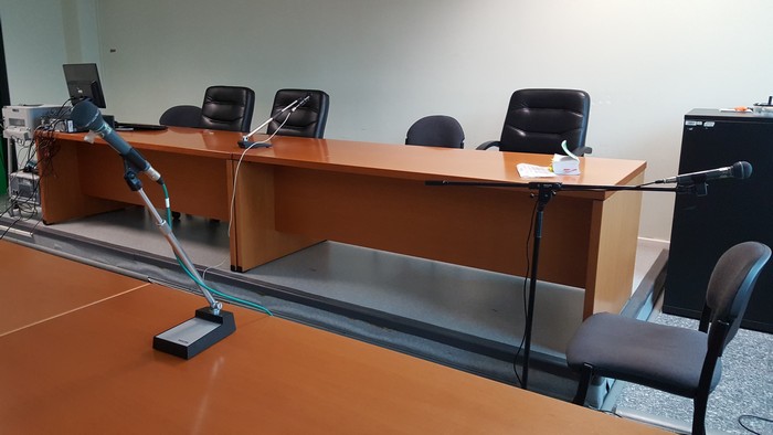 "Negro di m...": botte con insulti razziali in discoteca, quattro a processo
