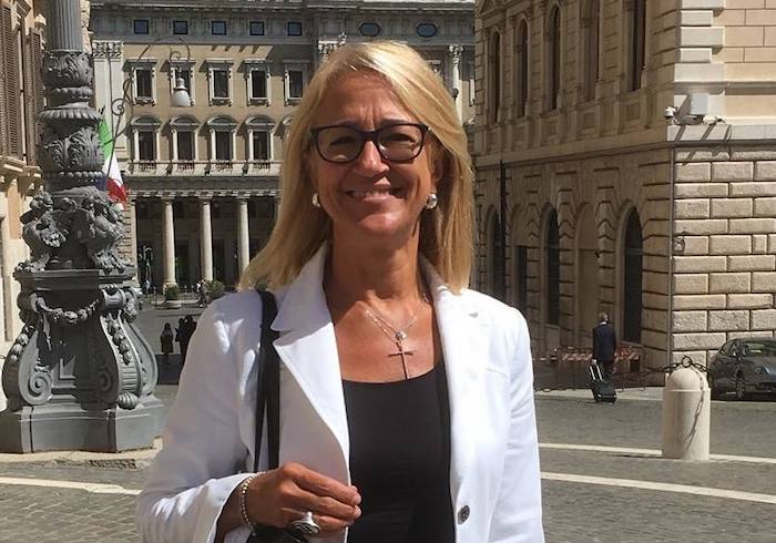 Presidio per il Castelli: Cristina invita al confronto e all'unità