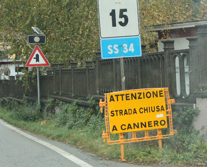 Raccolta firme per la sicurezza delle statali 34 e 337. I moduli inviati ai Comuni