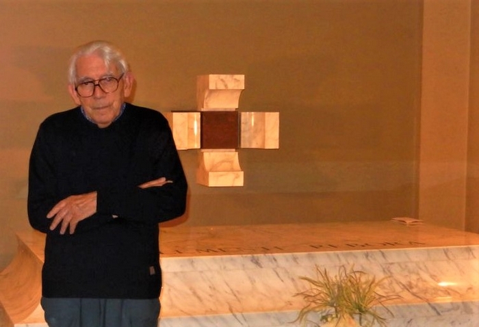 Addio a padre Viola, il rosminiano che raccolse le poesie di Rebora