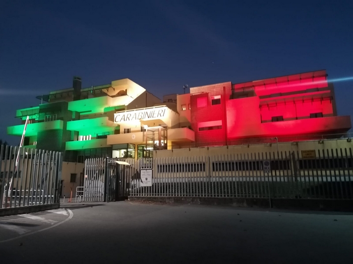 L’Arma si veste del Tricolore 