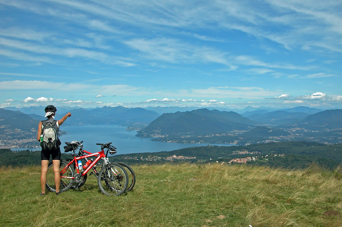 Verbania aspetta il Giro e strizza l'occhio ai cicloturisti