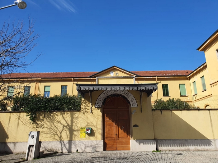 All'open day di asilo ed elementari castagnata e distribuzione gastronomica