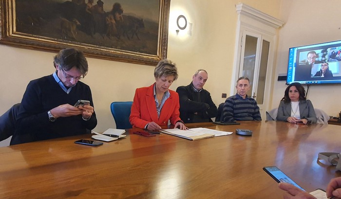 La giunta dribbla l'Anac e conferma la revoca della segretaria