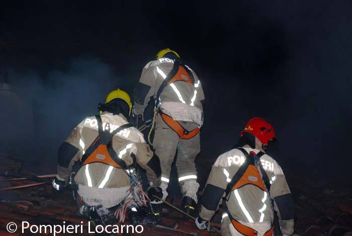Locarno: fiamme in una palazzina