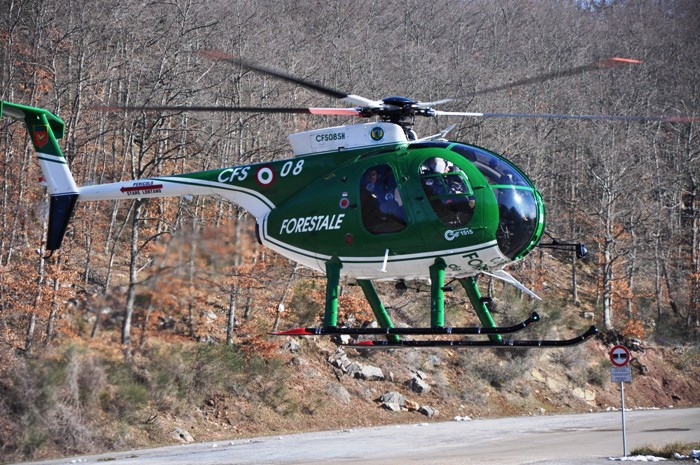 Fiamme sui monti della Cannobina: rogo sotto controllo