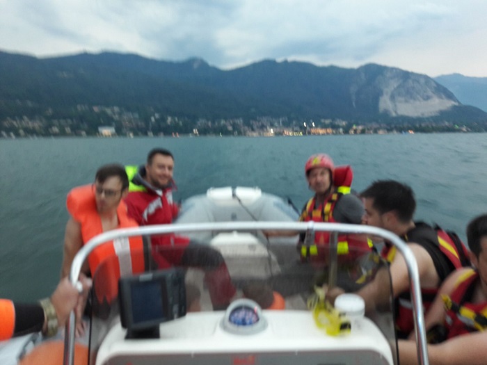 Famiglia tedesca in difficoltà con la canoa salvata dai vigili del fuoco