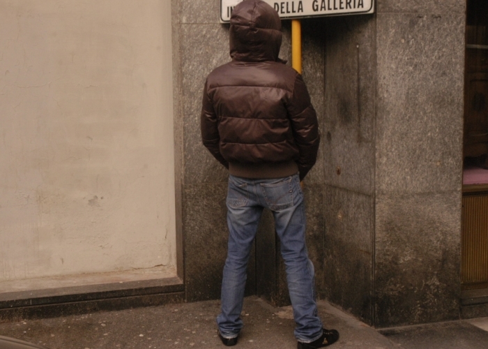 Operazione città pulita, giro di vite contro chi sporca: multe raddoppiate