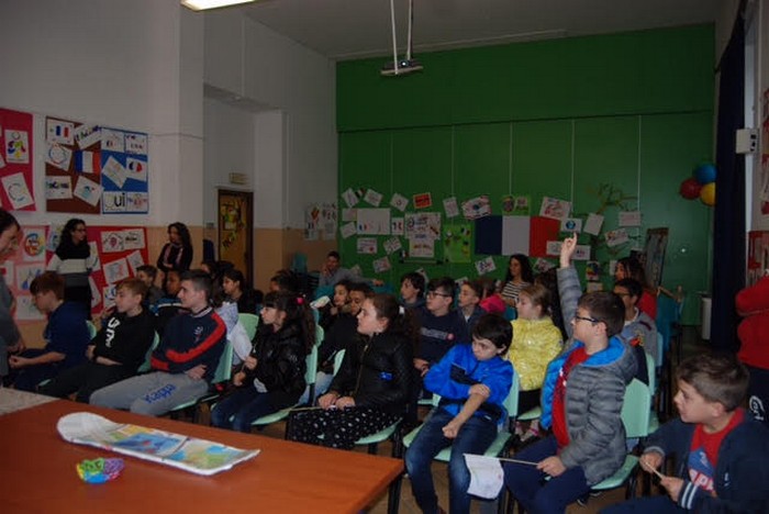 Tre giorni di festa a scuola celebrano la lingua e le tradizioni francofone (foto)