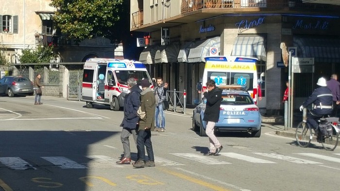 Trasferito a Domo il 78enne investito ieri a Intra. Si cercano testimoni