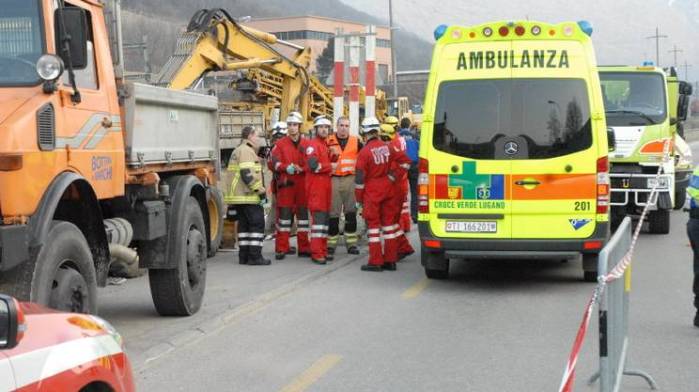 Frontaliere travolto in un cantiere edile, in tre accusati di omicidio colposo