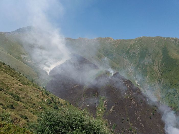 Sotto controllo l'incendio in Cannobina 