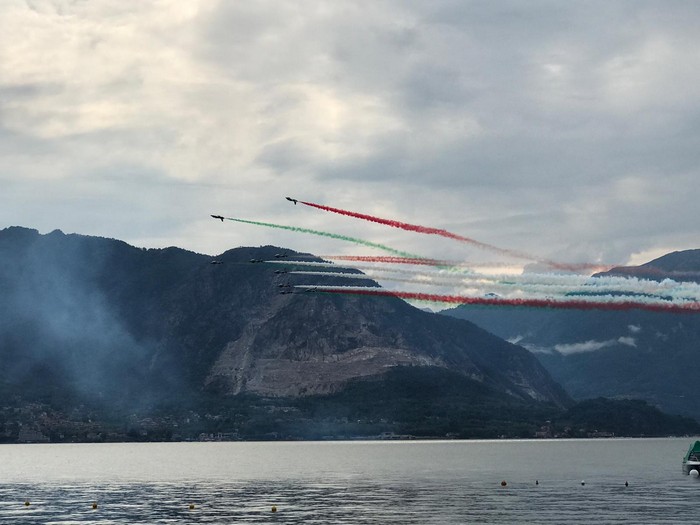 Cena di gala con le Frecce Tricolori, il sindaco: polemica stucchevole, ecco gli invitati